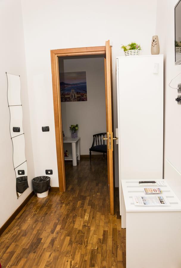 O' Sole E' Napule Bed and Breakfast Napoli Eksteriør billede